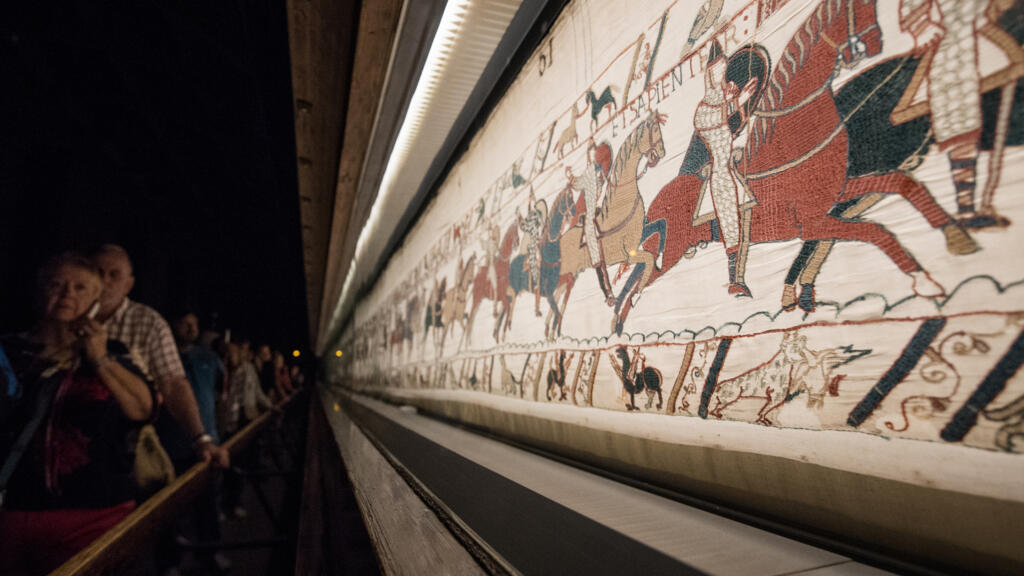 Detail of the Bayeux Tapestry, eleventh-century wool embroidery on a linen ground