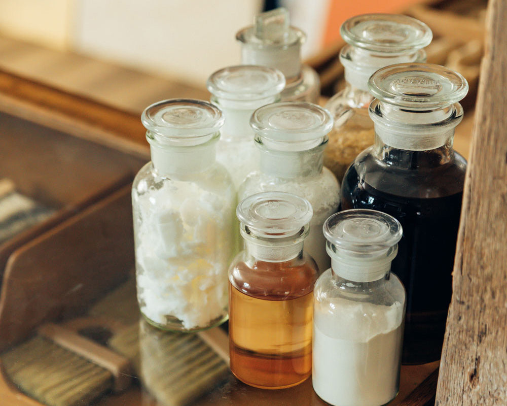 A group of sundries